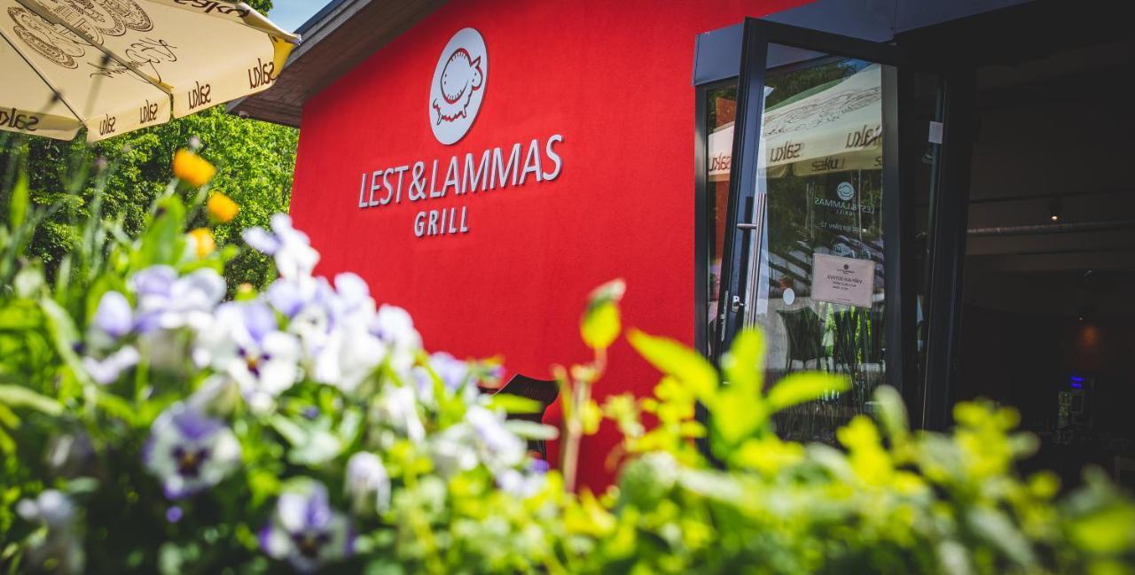 Kassari Puhkekeskus Hotel Käina Buitenkant foto