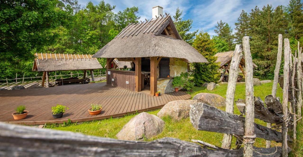 Kassari Puhkekeskus Hotel Käina Buitenkant foto