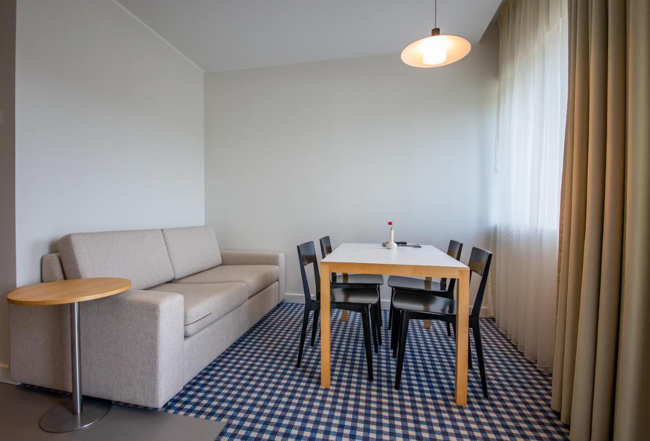 Kassari Puhkekeskus Hotel Käina Buitenkant foto