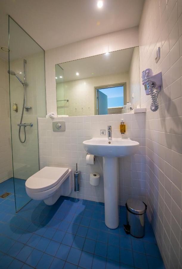 Kassari Puhkekeskus Hotel Käina Buitenkant foto