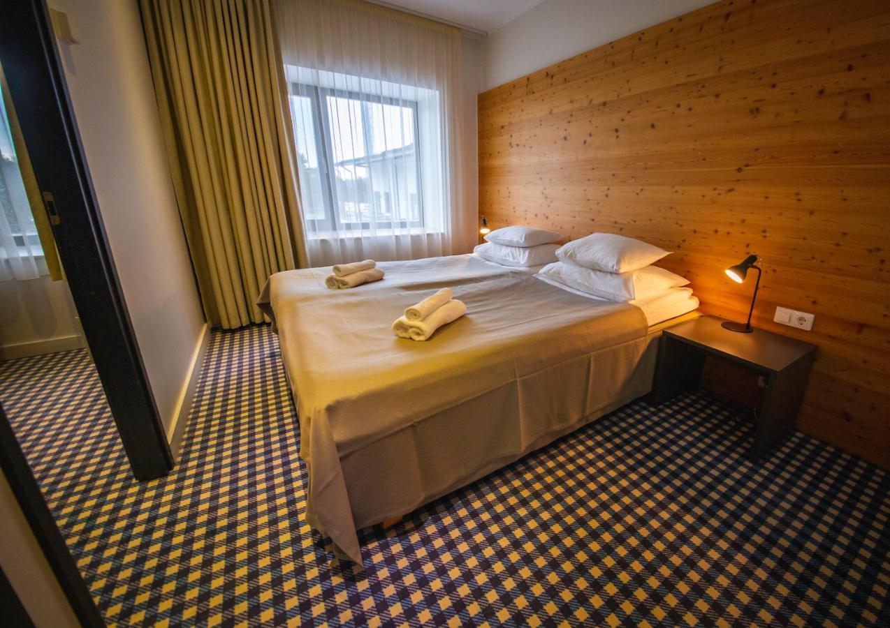 Kassari Puhkekeskus Hotel Käina Buitenkant foto