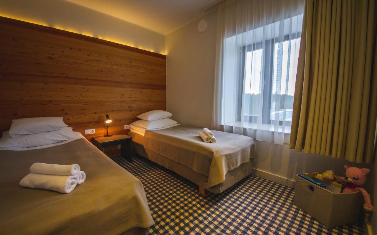 Kassari Puhkekeskus Hotel Käina Buitenkant foto